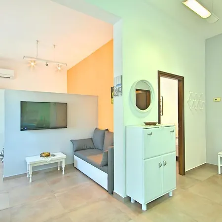 Komfortable Bozica 2 *