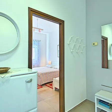 Komfortable Bozica 2 Apartment *